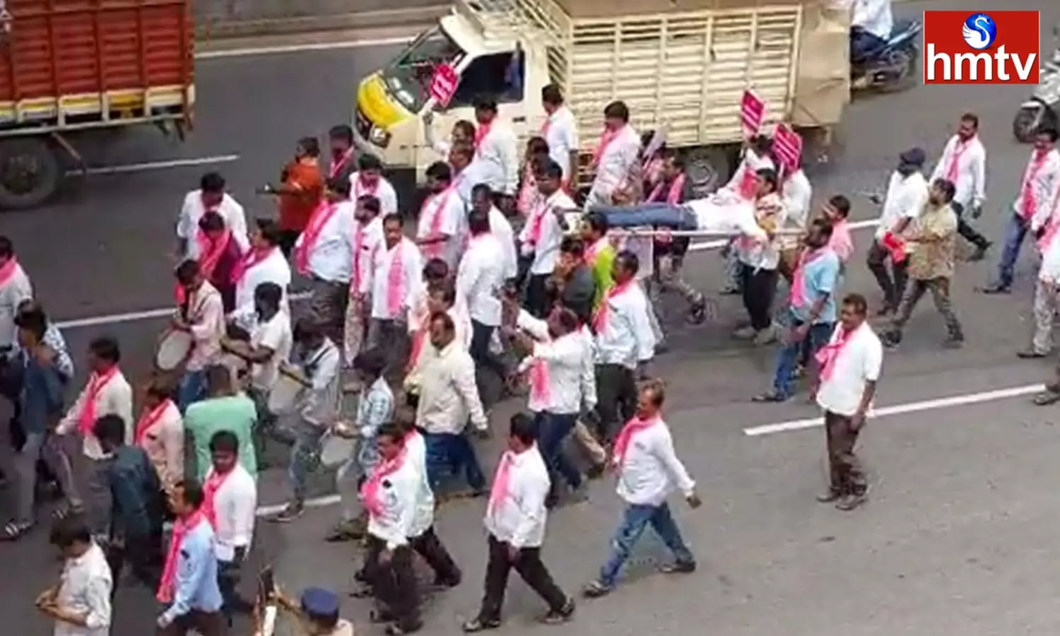 Bonthu Rammohan Conducted the funeral Procession for Revanth Reddy Effigy