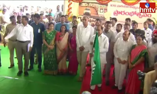 Cm KCR Launches New 108 Ambulances And 102 Amma Vodi Vehicles In Hyderabad