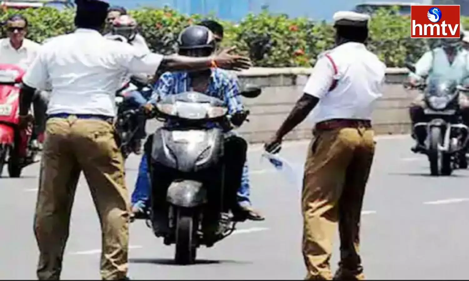 Do not Make These Mistakes While Riding a Bike the Traffic Police will Issue Heavy Challans