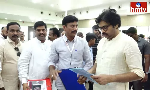 Pawan Kalyan Met With Gulf Representatives