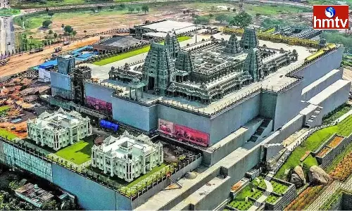 Yadagirigutta Rajapet Road Is A Problem For Motorists Yadagirigutta Rajapet Road Is A Problem For Motorists