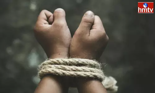 Thugs Who Attacked The Husband And Kidnapped The Wife