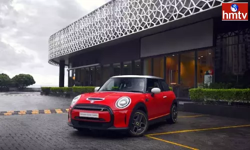 Mini Cooper SE Electric Car Range 270Km And Price Rs 55lakh