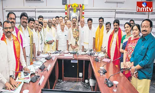 Youths Who Wrote Govinda Namam One Crore Times To Get VIP Darshan At Tirumala Temple
