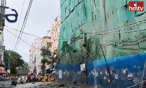 Two People Dead After Wall of the Building Collapsed Under Construction in Hyderabad KPHB Two People Dead After Wall of the Building Collapsed Under Construction in Hyderabad KPHB