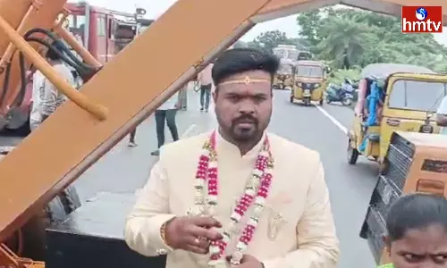 Groom Stuck in Traffic in Warangal