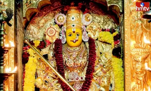 Heavy Rush In Indrakeeladri