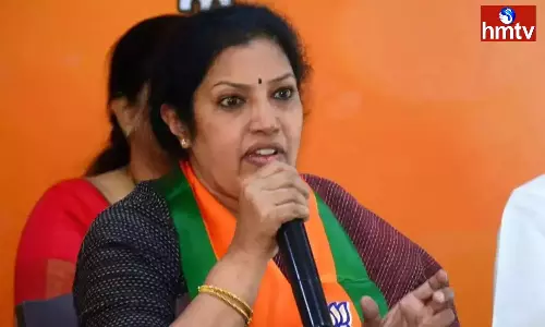 State BJP chief Purandeswari React on Police Blocking Pawan in AP