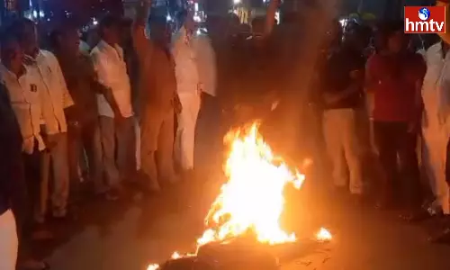 TDP Workers Protest Program In Guntur TDP Workers Protest Program In Guntur