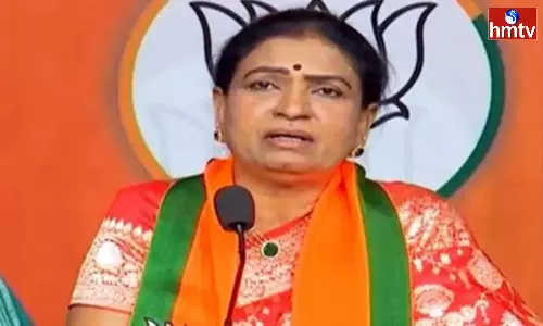 DK Aruna Comments On CM KCR