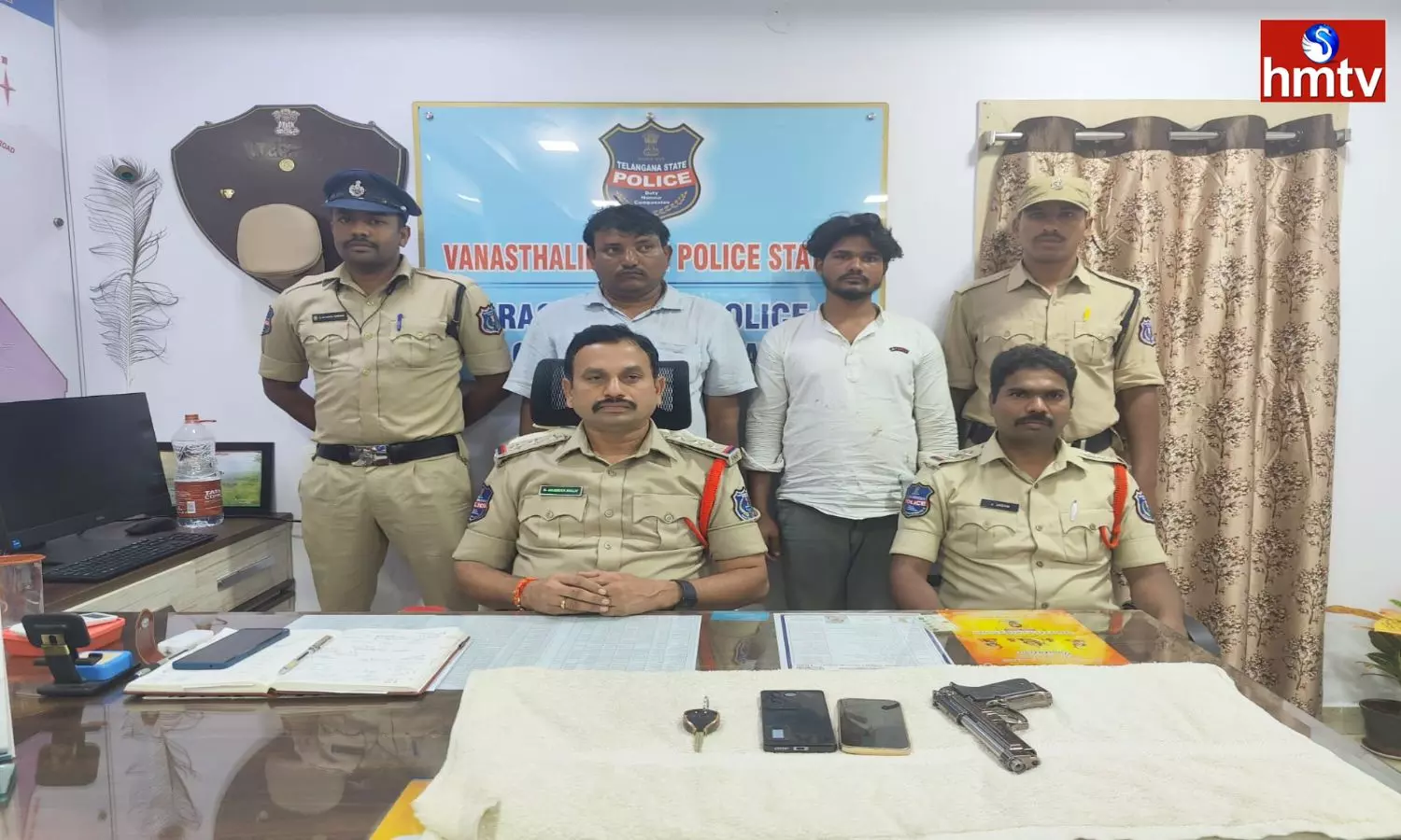 Threat With Toy Gun In Hyderabad Suburbs Threat With Toy Gun In Hyderabad Suburbs