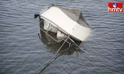 Boat Carrying 30 Children Capsizes in Bihar Boat Carrying 30 Children Capsizes in Bihar