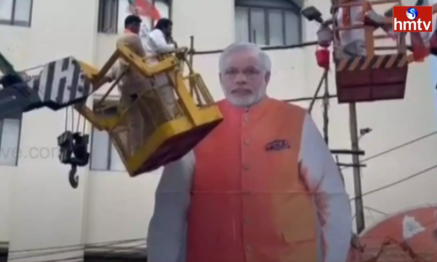 Palabhishekam For Modi At Hyderabad BJP Office