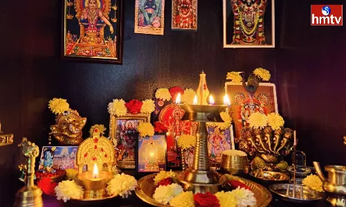 Keep These Things In The Pooja Room Of The House Goddess Lakshmi Stays In The House