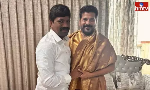 Nekarikallu Former MLA Veeresham Meets Revanth Reddy In Delhi