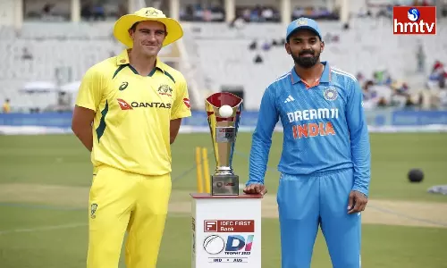 Australia Have Won the Toss and Choose Bowling Against India in 2nd ODI Holkar Cricket Stadium, Indore