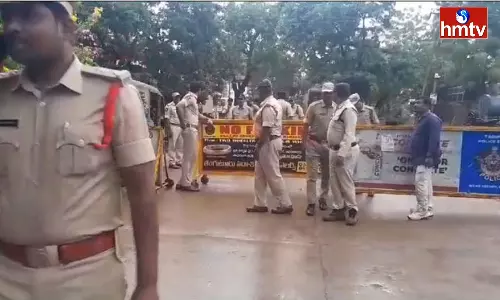Police at JC Prabhakar Reddy House Police at JC Prabhakar Reddy House