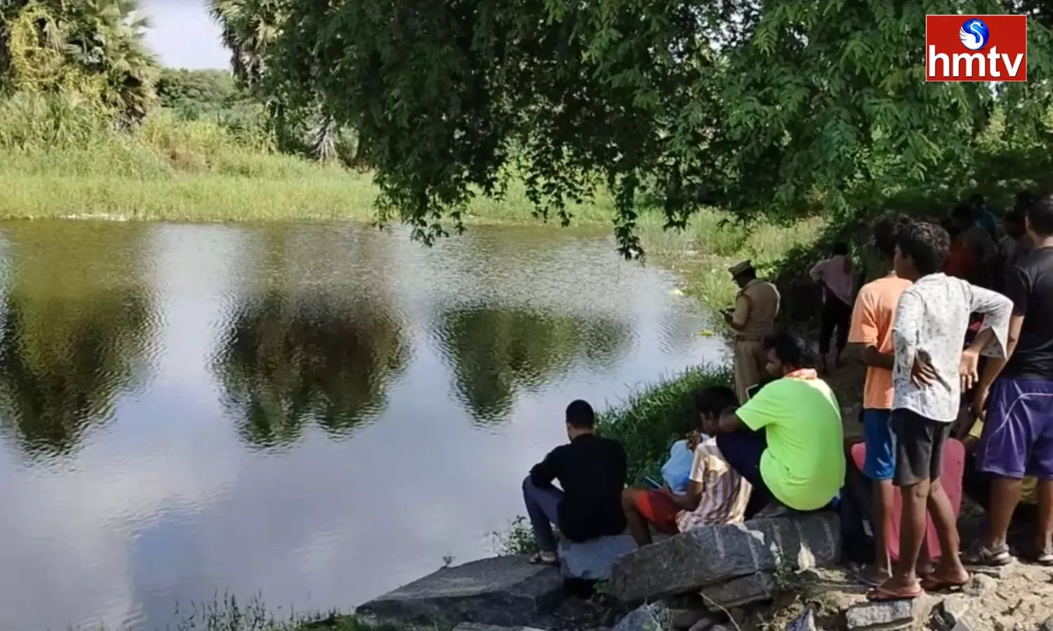 Three people Missing While immersing Ganesh in the Pond