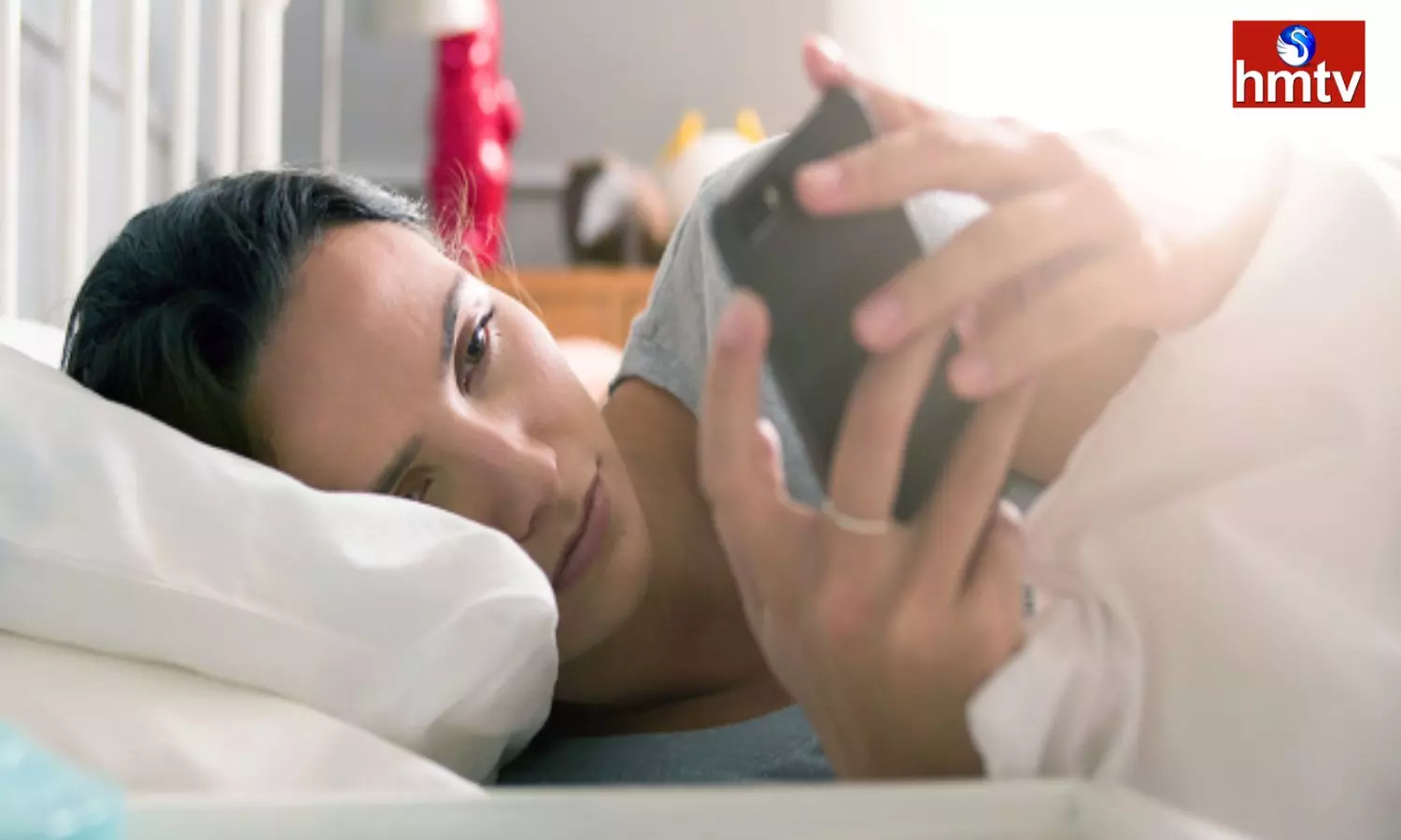 If you are Looking at your Phone when you wake up you will be Affected by health Problems