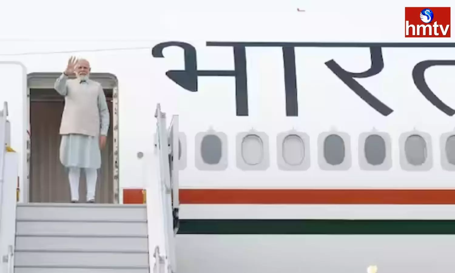 Prime Minister Modi Reached Shamshabad Airport Prime Minister Modi Reached Shamshabad Airport