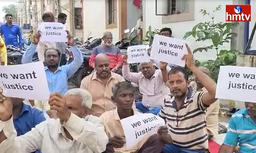 Dharna Of Locals At Double Bedroom Houses In Marredpally Secunderabad