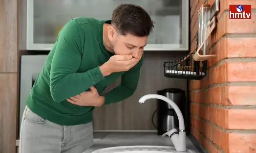 Do You Suddenly Feel Vomiting While Travelling Follow These Home Remedies Do You Suddenly Feel Vomiting While Travelling Follow These Home Remedies