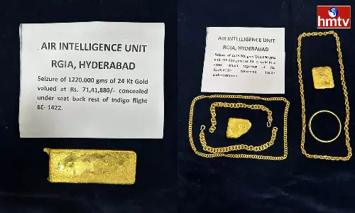 2 12 Kg Gold Seized In Shamshabad Airport