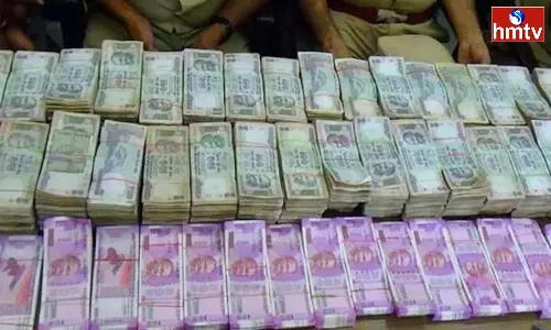 Huge Amount of Money Seized in Hyderabad