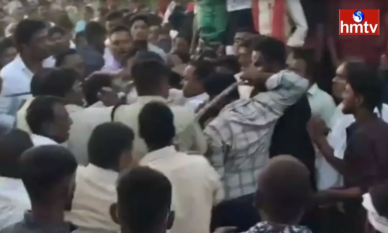 Clash Between Two Parties in Gopulapuram of Jagtial District Clash Between Two Parties in Gopulapuram of Jagtial District