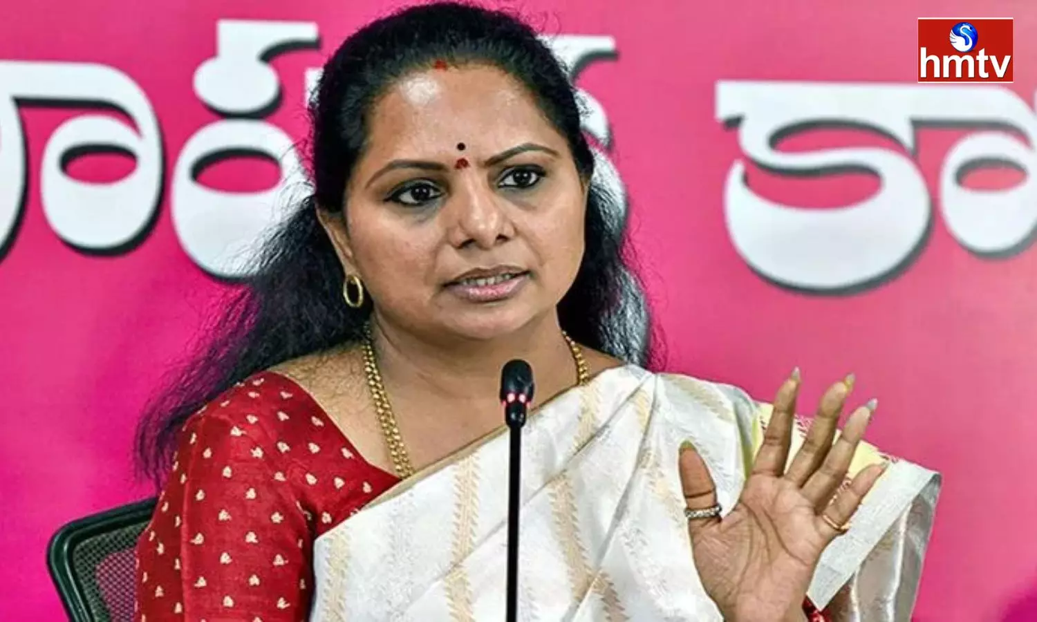 MLC Kavitha Comments On BJP