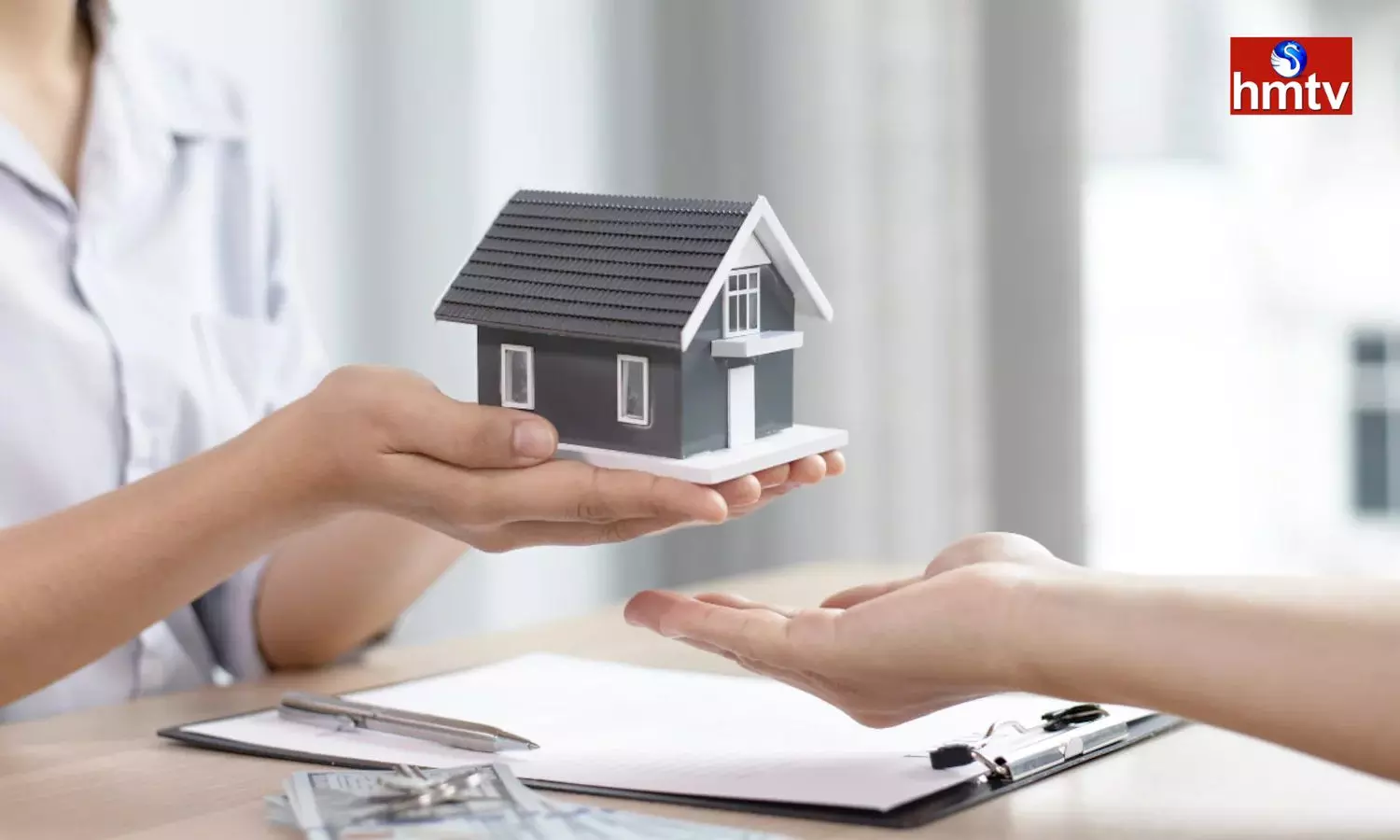 Looking For A Home Loan Know The List Of Banks That Give Loans At Low Interest Rates Looking For A Home Loan Know The List Of Banks That Give Loans At Low Interest Rates