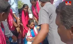 A MLC Kavitha About Fainting In A Campaign Vehicle