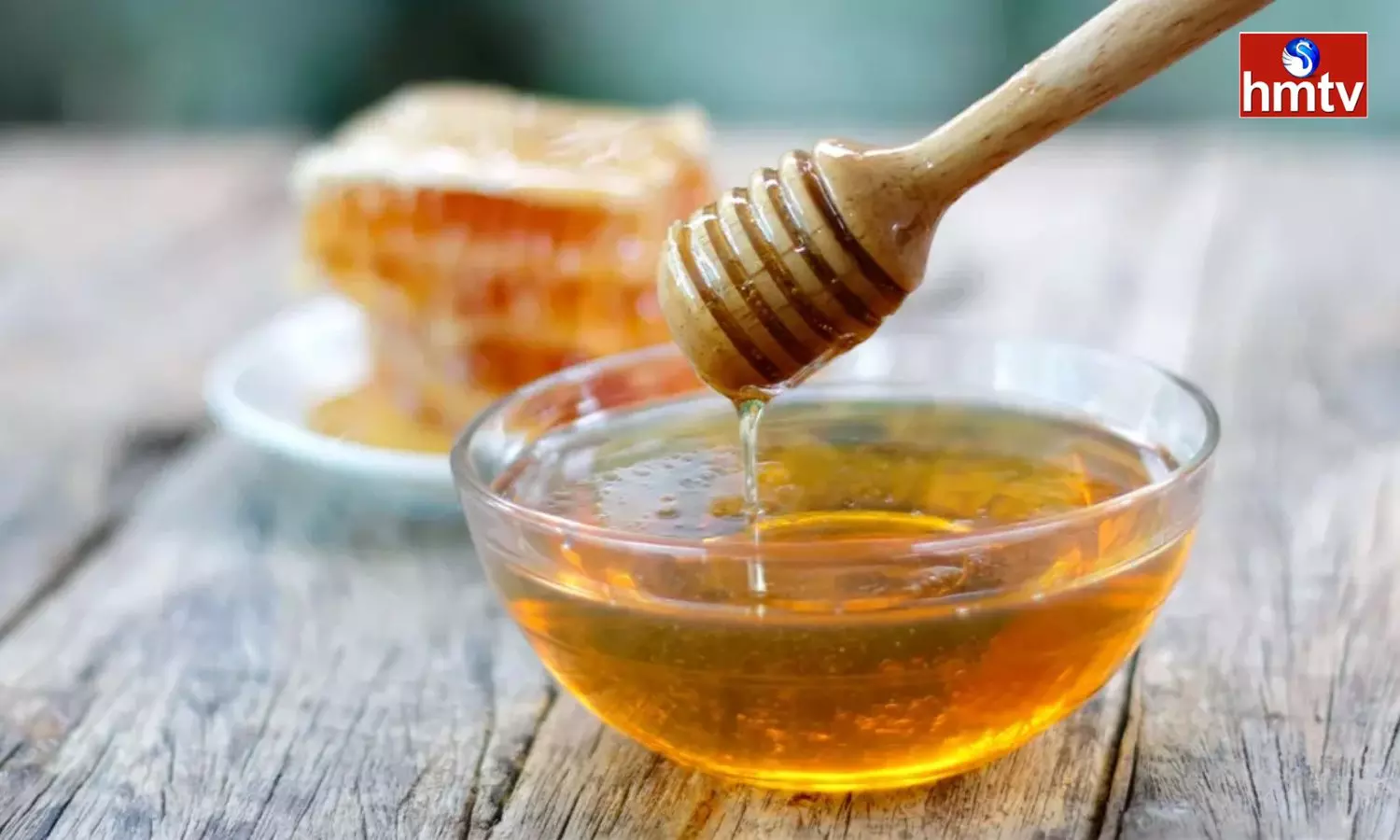 Consume a Spoonful of Honey Every day During Winters for Body Benefits