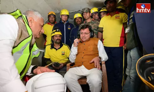 Uttarakhand CM Dhami Talks To Labourers Trapped Inside Tunnel Uttarakhand CM Dhami Talks To Labourers Trapped Inside Tunnel