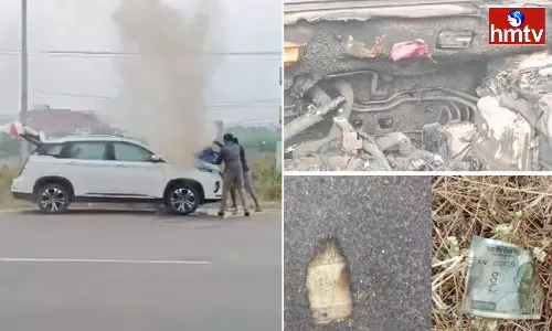 Currency Notes Gutted in Fire in a Car in Warangal Currency Notes Gutted in Fire in a Car in Warangal