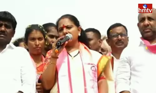 MLC Kavitha Comments On The Gandhi Family MLC Kavitha Comments On The Gandhi Family
