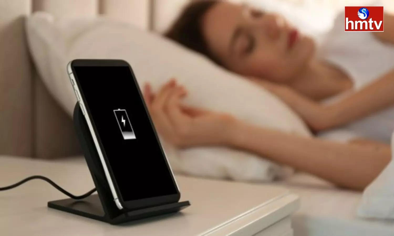 Are You Sleeping With Your Smartphone Charging Apart From Battery Damage This Problem Also Occurs