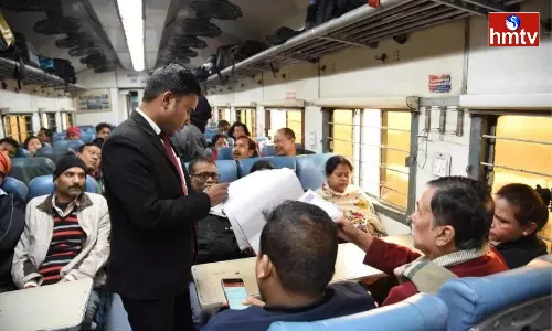Passengers May not Enter to the Reserved Bogie with Waiting Ticket Check Railways rules and IRCTC Making App Passengers May not Enter to the Reserved Bogie with Waiting Ticket Check Railways rules and IRCTC Making App