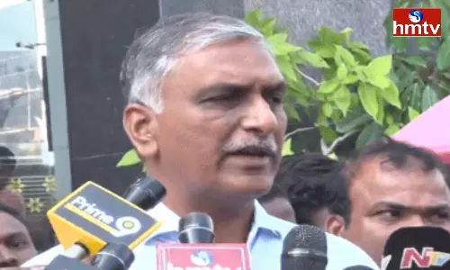 Harish Rao Visit KCR In Yashoda Hospital Harish Rao Visit KCR In Yashoda Hospital