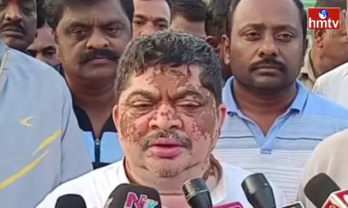 Ponnam Prabhakar Comments On BRS And BJP Leaders