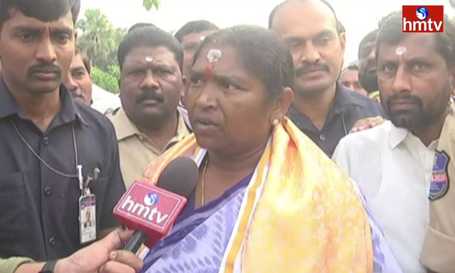 Seethakka Comments On Brs Government