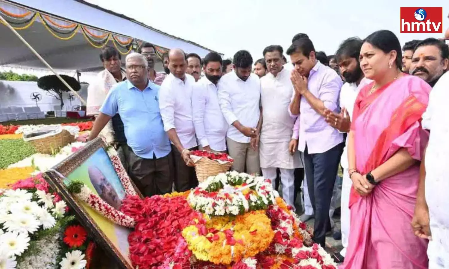 KTR Pays Tribute to PV Narasimha Rao On His Death Anniversary