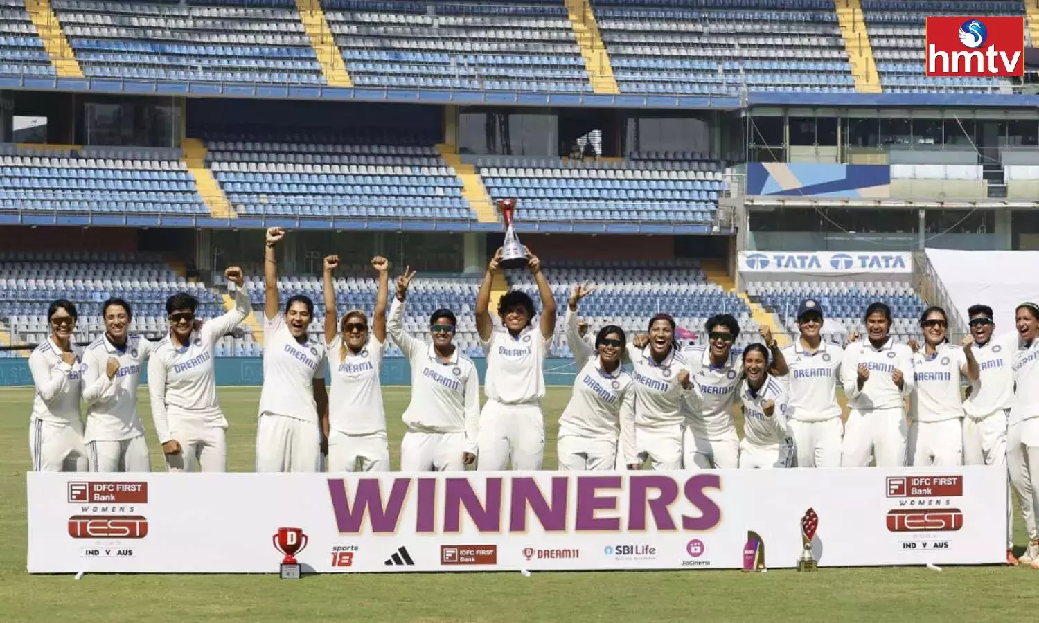 Team India Womens Team One By 8 Wickets In Only Test Match Peace Australia Match