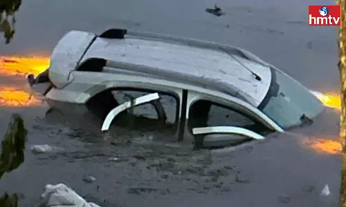 A Car Plunged Into A Pond Due To Snow In Vikarabad
