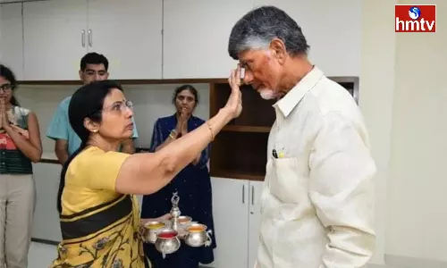 Chandrababu Visiting Temples After Coming From Jail