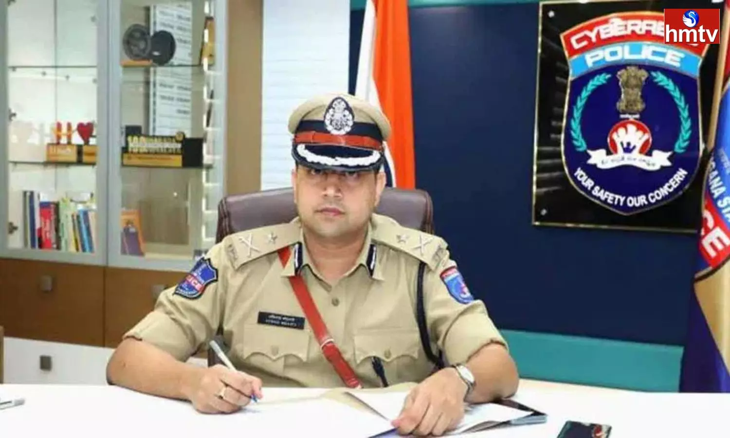 Cyberabad CP Avinash Mahanthi Suspends Two Inspector