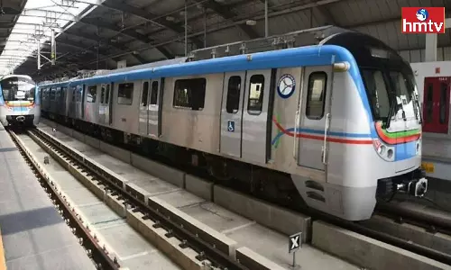 Hyderabad Metro Extends Timings Till 1 am for New Year’s Eve Hyderabad Metro Extends Timings Till 1 am for New Year’s Eve