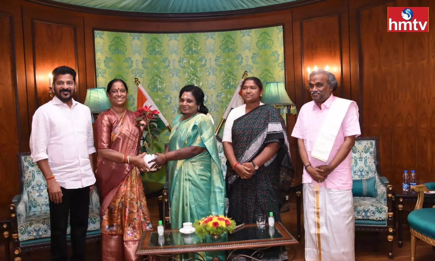 CM Revanth Shared New Year wishes With The Governor Tamilisai Soundararajan