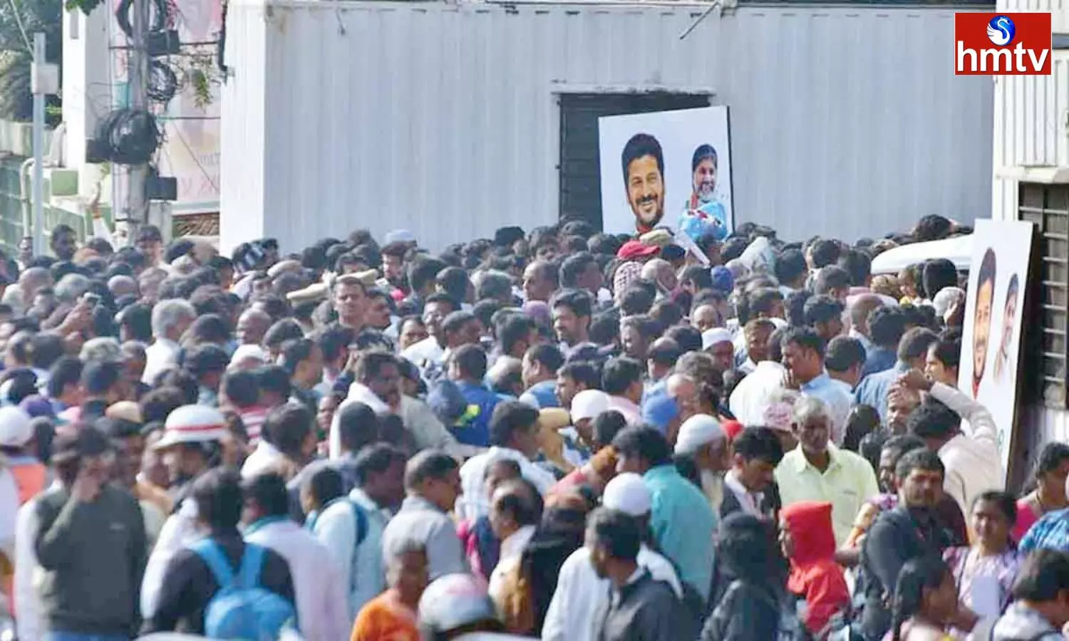 Huge Crowd At Praja Bhavan