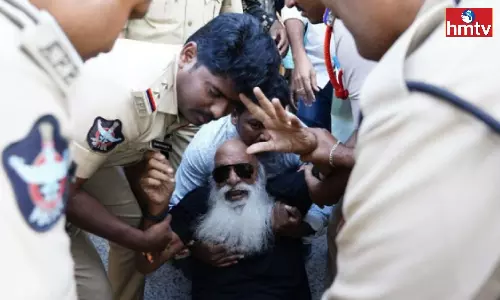 Cases Filed Against Jc Prabhakar Reddy In Yadiki And Tadipatri Police Stations